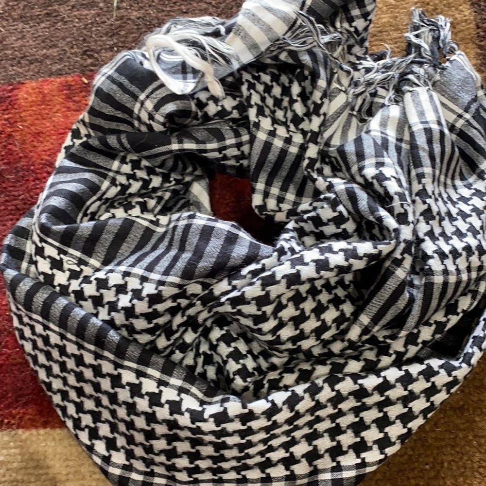 Plaid scarf